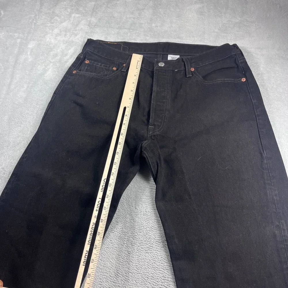 Levis 501 Original Fit Men Black Jeans Straight Leg Button Fly 36x36 100% Cotton